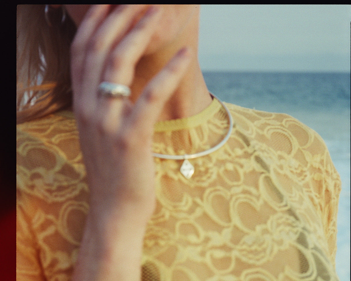 Winnie Pendant Neck Cuff